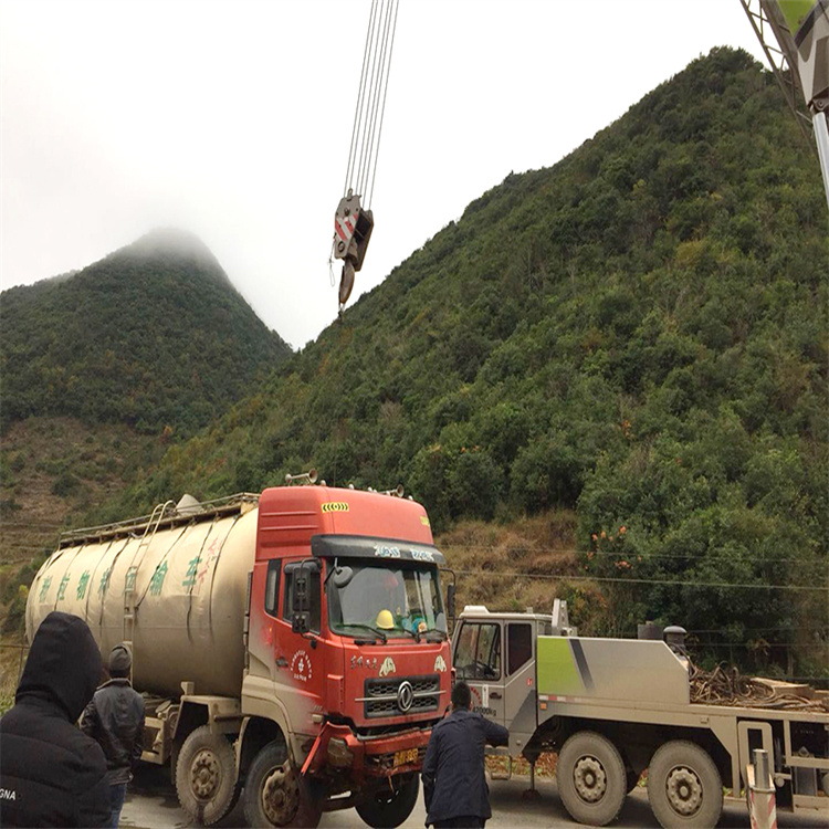 肥西道路救援大型车辆吊装